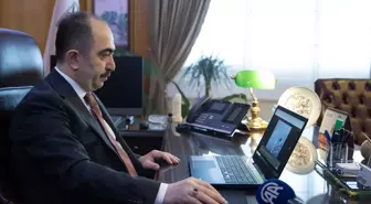 Türk Tarih Kurumu Başkanı Yüksel Özgen, 2023'e damga vuran olaylara ilişkin fotoğraflara oy verdi