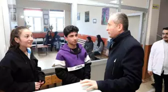 Ağrı'da depremde hayatını kaybedenler için anma töreni düzenlendi