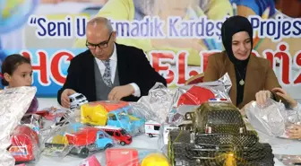 Ağrı'daki Öğrenciler Hatay'daki Çocuklara Oyuncak Gönderdi