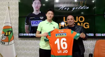 Corendon Alanyaspor, Güney Koreli forvet Ui-Jo Hwang ile sözleşme imzaladı