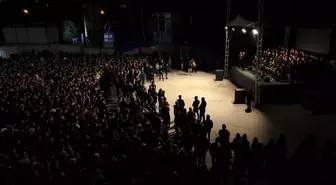 Antakya Medeniyetler Korosu, depremin birinci yılında Hatay'da konser verdi