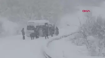 Ardahan'da Kar Yağışı Nedeniyle 49 Köy ve Posof-Ardahan Yolu Ulaşıma Kapandı
