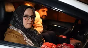 Gaziantep'te 6 Şubat Depremi Sonrası Aile, 6 Şubat Fobisiyle Geceyi Arabada Geçirdi