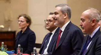 Dışişleri Bakanı Hakan Fidan, Malta Başbakanı Robert Abela ile görüştü