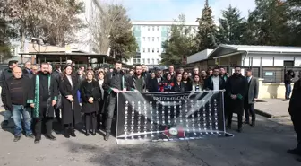 Diyarbakır'da depremde hayatını kaybeden avukatlar anıldı