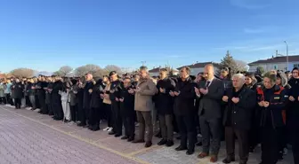 Kahramanmaraş merkezli depremde hayatını kaybedenler anıldı