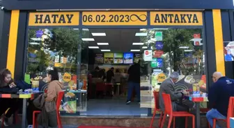 Mersin'de Depremzede Anısına Ücretsiz Döner Dağıtıldı