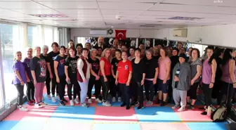 Söke Belediye Başkanı Mustafa İberya Arıkan, Bedesten Kurs Merkezi'ni ziyaret etti