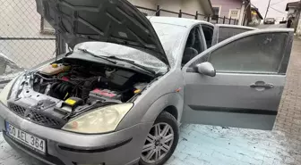Tokat'ın Niksar ilçesinde otomobil yangını: Hasar meydana geldi