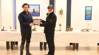 Yavuz Berberoğlu'nun driftwood sanatı sergisi açıldı