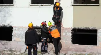 Yenimahalle Belediyesi Deprem Tatbikatı Yaptı