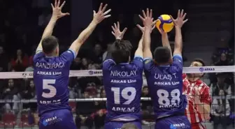 Arkas Spor, Olympiacos'u mağlup ederek yarı finale yükseldi