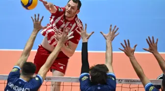 Arkas Spor, Olympiakos'u 3-0 mağlup ederek yarı finale yükseldi