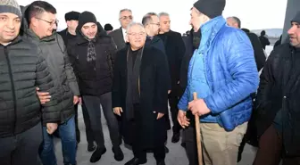 Başkan Büyükkılıç, Canlı Hayvan Borsası ve Pazar Yeri'ni Ziyaret Etti