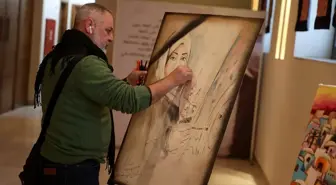 Filistin Kültür Bakanlığı, Batı Şeria'da Gazze'den 100 Tablo Sergisi Açtı