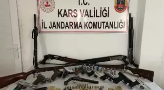 KARS'ta Silah Kaçakçılığı Operasyonu: 9 Gözaltı