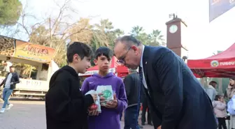 Turgutlu Belediyesi, 6 Şubat depremlerinin birinci yılında lokma hayrı düzenledi