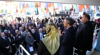 Edremit Belediye Başkanı İsmail Say, ikinci dönemde Edremit'i daha yaşanabilir bir kent haline getirecek