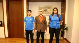 Çayırova Belediye Başkanı Kick Boks Şampiyonlarını Ağırladı