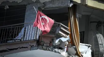 Hatay Depremi: Bir Doktorun Yaşadıkları