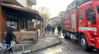 Balıkesir Gönen'deki Ekmek Fırınında Yangın Çıktı