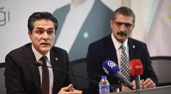 İYİ Parti, İstanbul'un 6 ilçesindeki belediye başkan adaylarını tanıttı