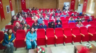 Nallıhan'da Kadın Hastalıkları Konferansı Düzenlendi