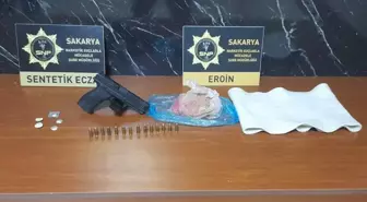 Sakarya'da 12 Kilo Esrar Ele Geçirildi, 5 Zanlı Gözaltına Alındı