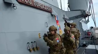 TCG Burgazada, NATO Müttefik Deniz Komutanlığı Deniz Muhafızı Harekatı'nın Komutasını Devraldı