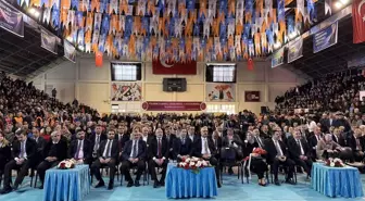 AK Parti, Çorum'da 16 belediye başkan adayını tanıttı