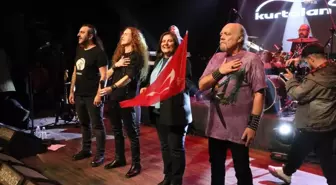 Aydın Büyükşehir Belediyesi, Cem Karaca ve Barış Manço'yu Kurtalan Ekspres konseriyle andı