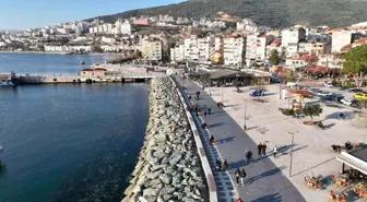 Bursa Büyükşehir Belediyesi Gemlik Sahili Düzenleme Çalışmalarına Başladı