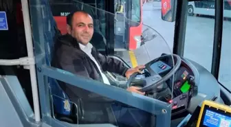 Beylikdüzü'nde Metrobüs Kazası: Şoför Hayatını Kaybetti