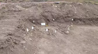 Hocalı Katliamı Kurbanlarının Toplu Mezarı Bulundu