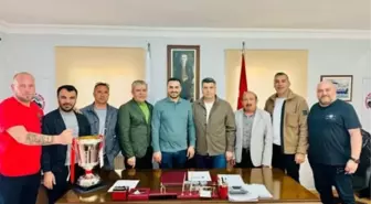 Kuşadasıspor, yeni teknik direktörünü açıkladı