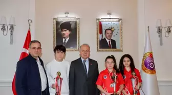 Ordu Valisi Muammer Erol, Türkiye Küçükler ve Yıldızlar Satranç Şampiyonası'nda dereceye giren sporcuları tebrik etti