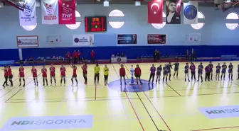 Konyaaltı Belediye Spor Kadın Hentbol Takımı Yarı Final İçin Avantaj Elde Etti