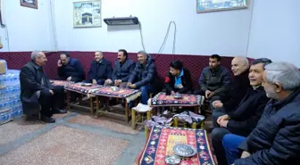 AK Parti Van Büyükşehir Belediye Başkan Adayı Abdulahat Arvas, Esnafı Ziyaret Etti