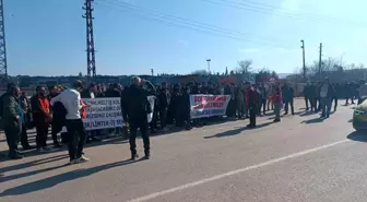 Tersanelerde düşük maaş ve zam oranına tepki