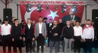 Bozdoğan'da Asker Uğurlama Töreni Şölene Döndü