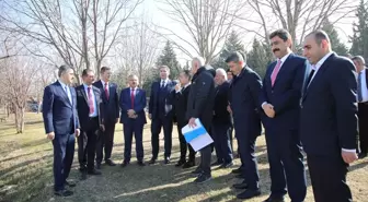 AK Parti Dış İlişkilerden Sorumlu Genel Başkan Yardımcısı Zafer Sırakaya, TOGÜ Rektörü Prof. Dr. Fatih Yılmaz'ı ziyaret etti