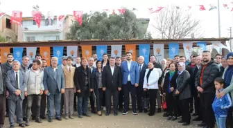 AK Parti Gençlik Kolları Genel Başkanı Ödemiş'te partisine katılanlar için törene katıldı