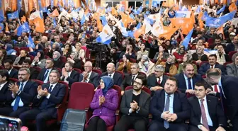 AK Parti, Sivas'ta belediye başkan adaylarını tanıttı