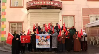 Diyarbakır Anneleri, Gara Şehitlerini Yıl Dönümünde Andı