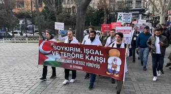 İstanbul'da Doktorlar İsrail'in Gazze'ye Yönelik Saldırılarına Tepki Gösterdi