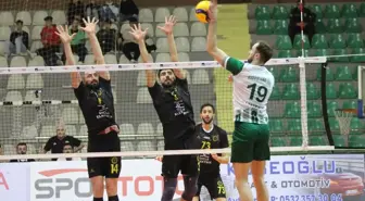 Kuşgöz İzmir Vinç Akkuş Belediyespor, RAMS Global Cizre Belediyespor'u 3-2 yendi