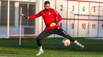 Samsunspor, transfer sezonunda 3 oyuncuyla anlaştı ve 3 oyuncusuyla yollarını ayırdı