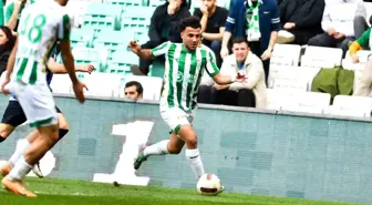 Bursaspor, Beyoğlu Yeni Çarşı ile 1-1 berabere kaldı