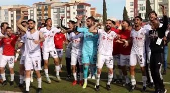 Turgutluspor, Karşıyaka'yı 1-0 mağlup ederek 2. sıraya yükseldi