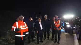Artvin-Hopa Kara Yolunda Heyelan ve Kaya Düşmesi